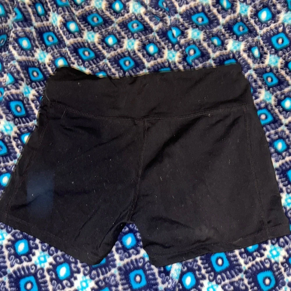 Spandex - Picture 2 of 2